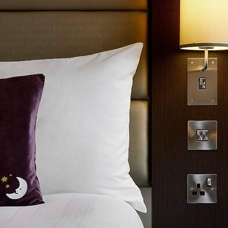 Premier Inn Jersey St Helier Saint Helier Jersey Exterior foto