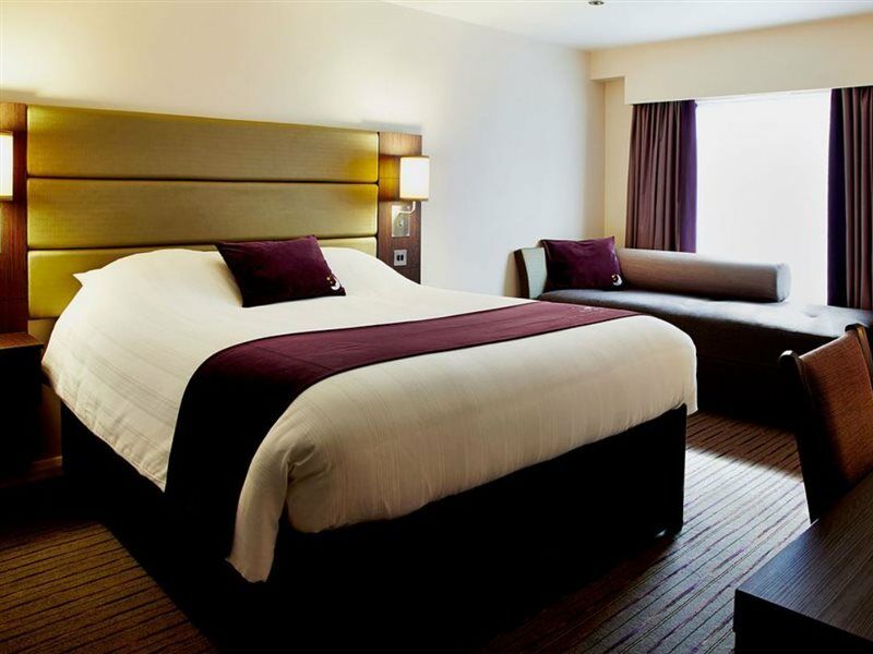 Premier Inn Jersey St Helier Saint Helier Jersey Exterior foto